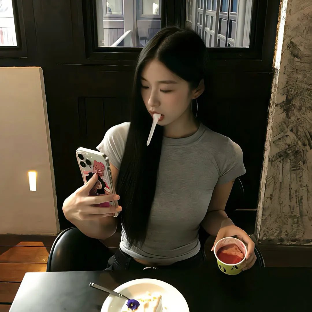 呷醋妙女郎